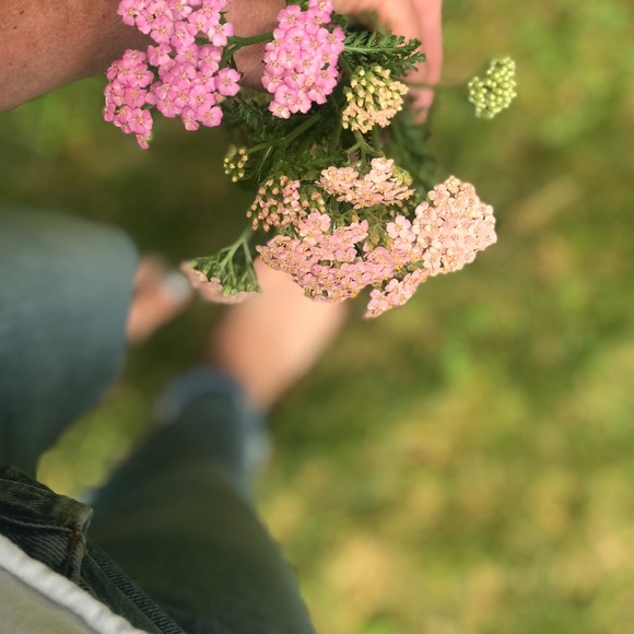 Meet your Posher, MinimalistMakeover - Picture 1 of 1